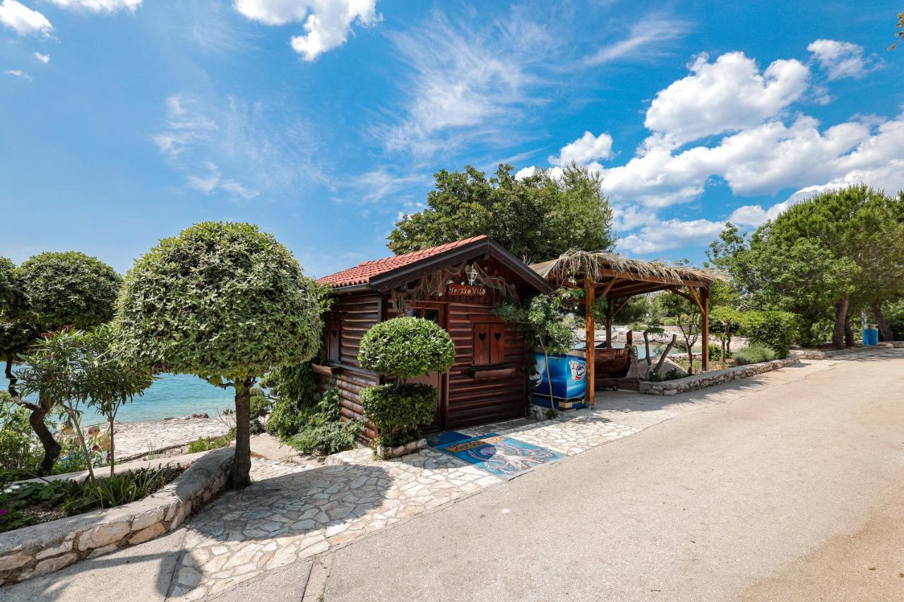 Chill 4 Real Sea View Mandre Apartment Exterior photo