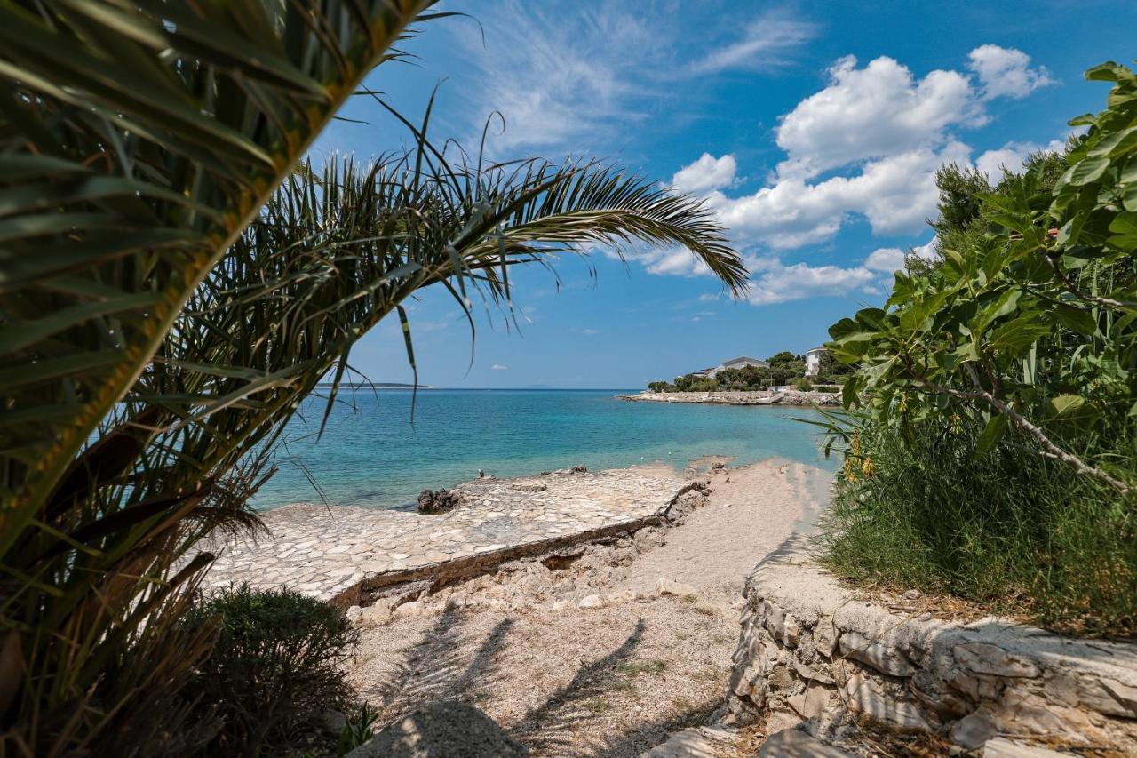 Chill 4 Real Sea View Mandre Apartment Exterior photo